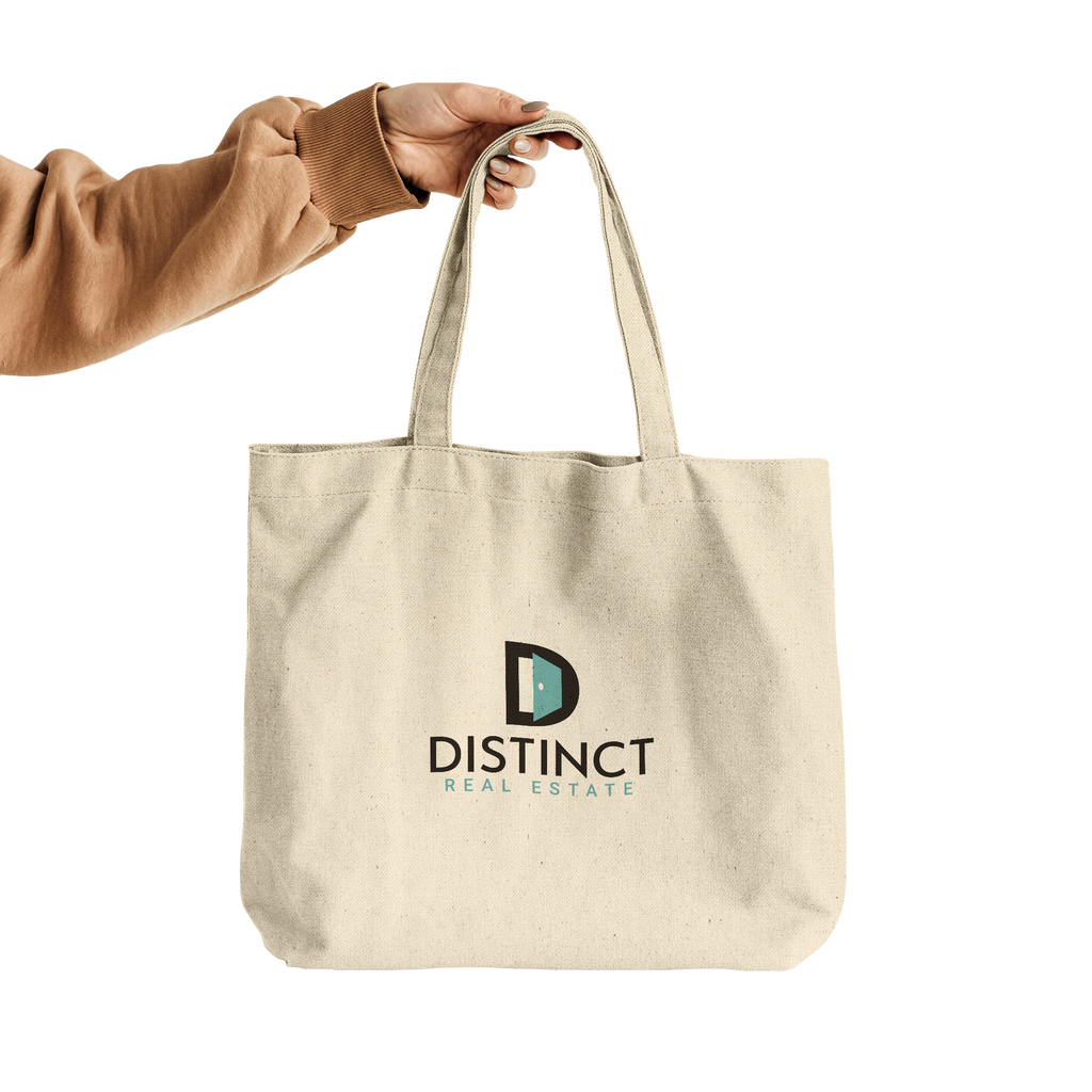 Distinct_-_18x15_Gusseted_Cotton_Tote_wi_CottonTote_L_HandTransparent_Mockup.png